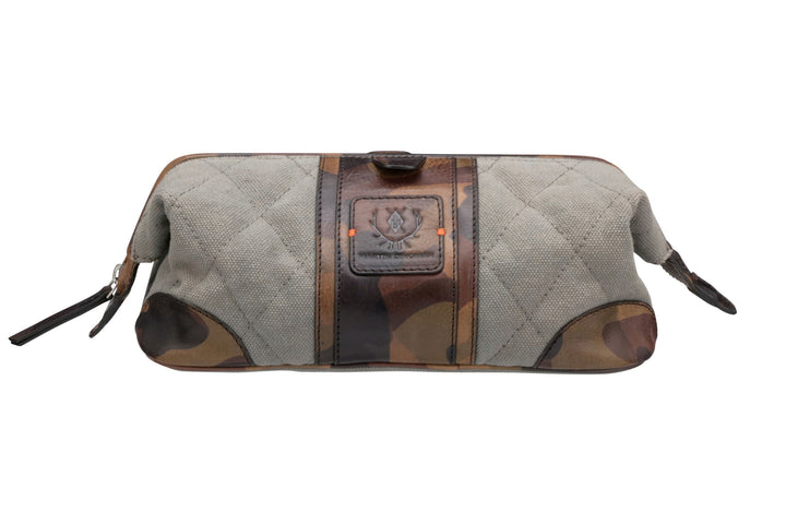 Woodland Quilted Oxford Shave Case